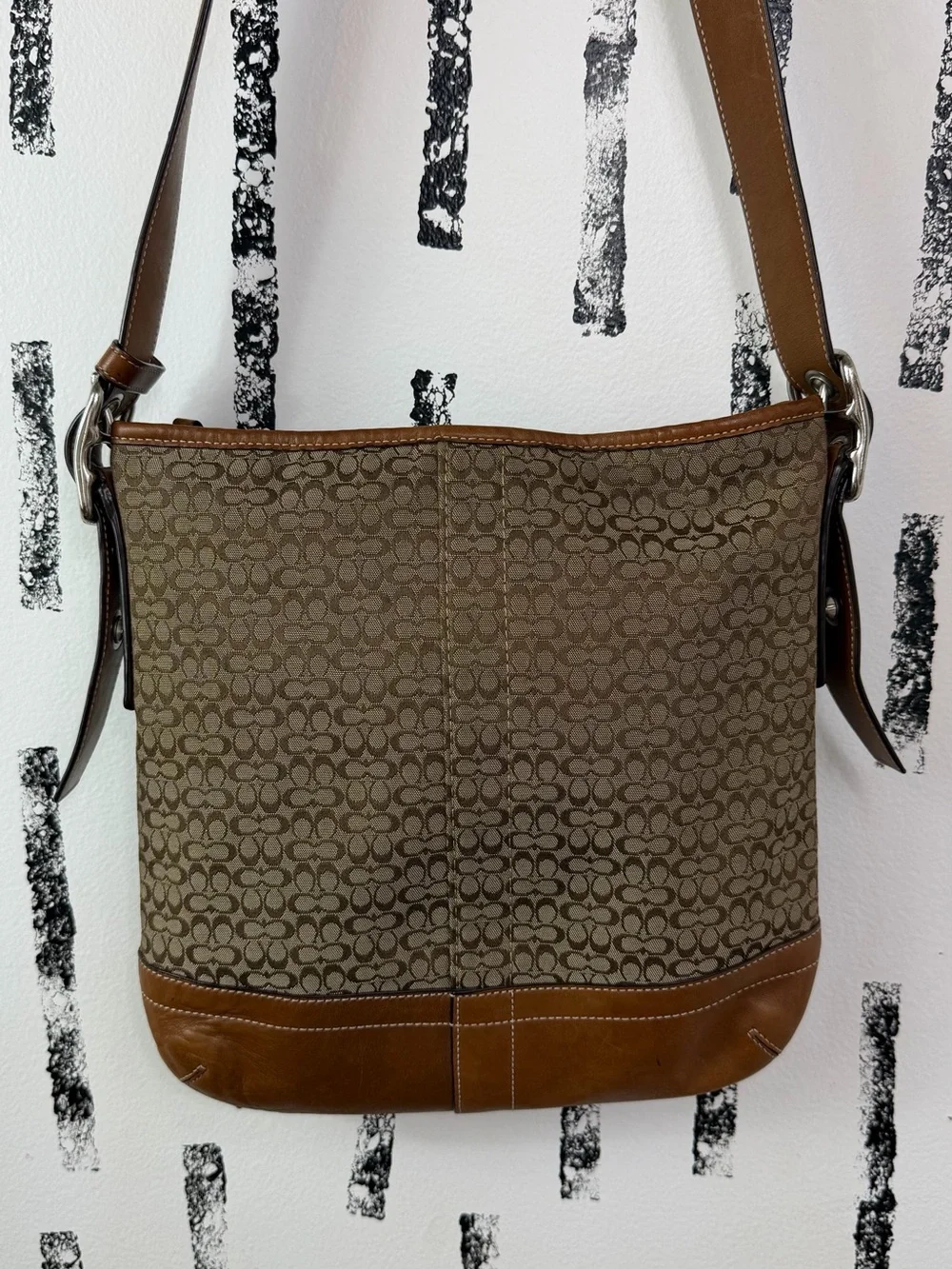 Coach Signature Jacquard/Leather Tan Hobo Crossbody Convertible Bag Y2K Vintage
